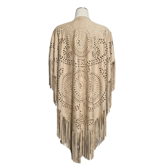 EUC PERSUN LASER CUT FRINGE FAUX SUEDE SHAWL WRAP OS - Picture 7 of 10